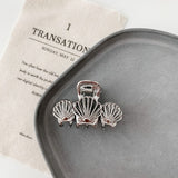 Claw Geometric Imitation Pearl Hairpin